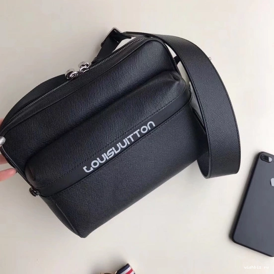 WIS Louis Vuitton Messenger 0804